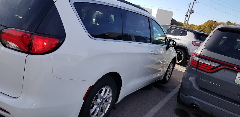 Enterprise Rent-A-Car photo 5