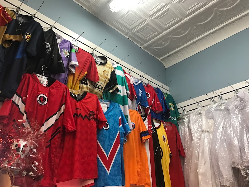 Julia Fashion Boutique photo 4