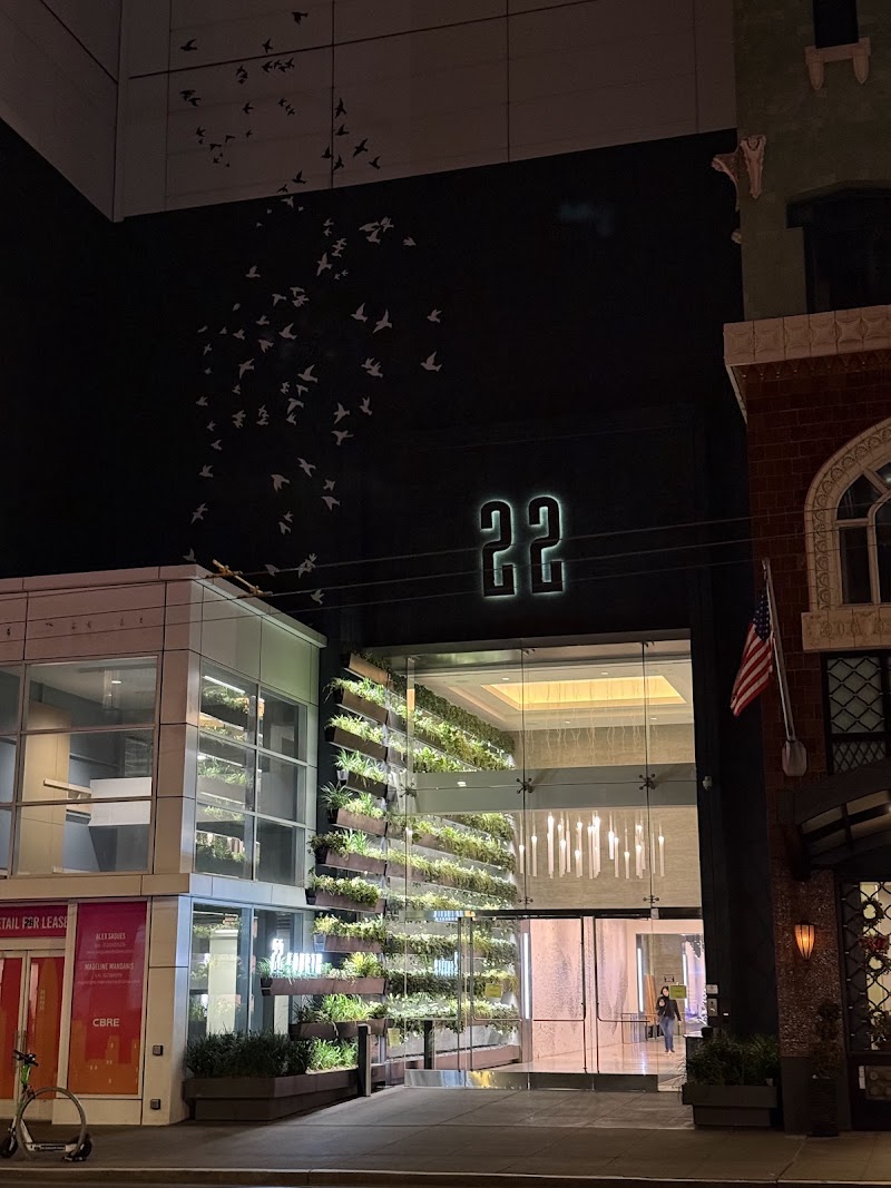 Pacific Place photo 5