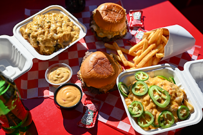 7th Street Burger Nomad photo 5