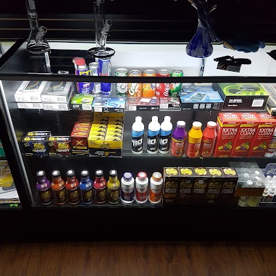 #1Smoke Shop Vapor Shop Hookah Shop Cigar & Glass vape Raz black bar gbar photo 4