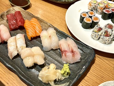 Chisou Sushi and Izakaya photo 4