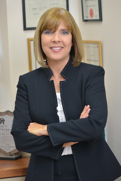 Sigalit Handsher Farkash, attorney and notary photo 5