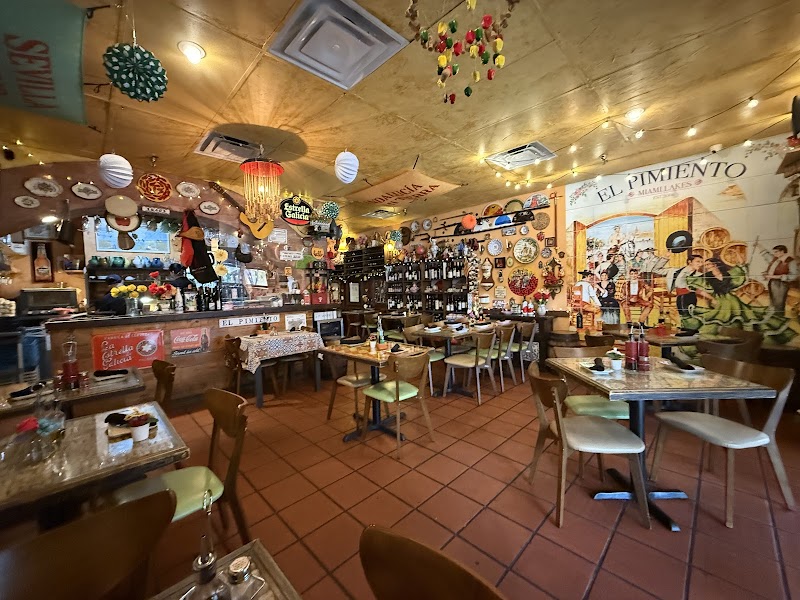 El Pimiento Restaurant photo 4