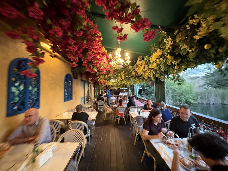 IL Lago Trattoria photo 4