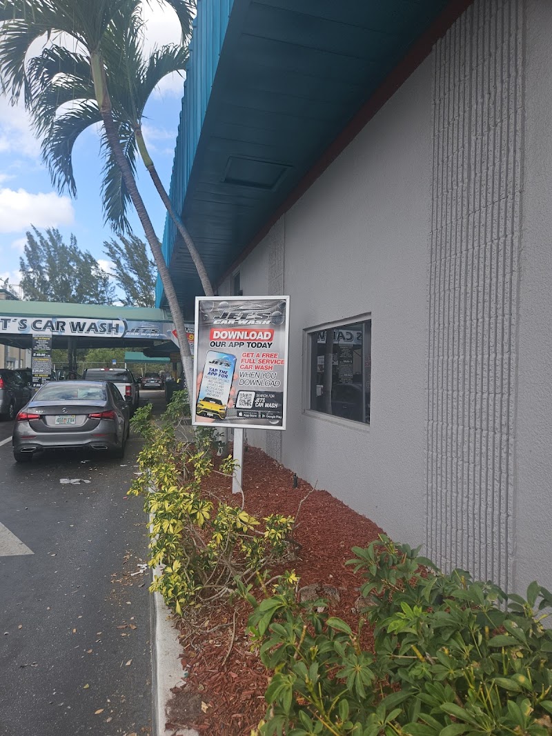 Jets car wash photo 4