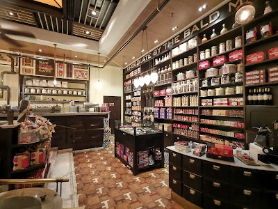 Max Brenner photo 5