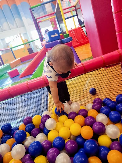 Kids Empire Woodbridge photo 4