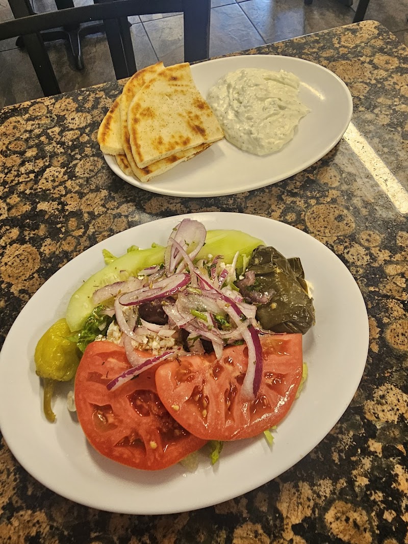 Chris' Taverna photo 4