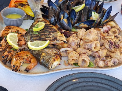 Triana Tavern photo 4