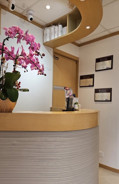 Dr. David Wat Medical Clinic photo 4