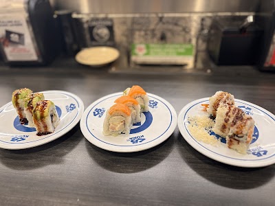 Kura Revolving Sushi Bar photo 4