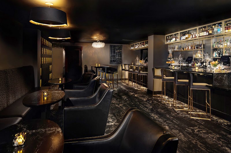 Elements Bar & Lounge