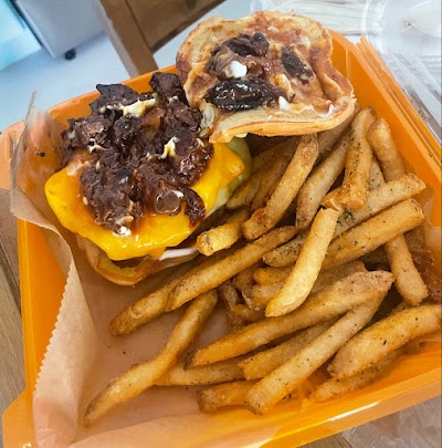 The Rabbit Hole - Elevated Vegan Comfort Cuisine photo 4