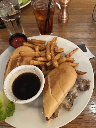 E BarGrill photo 4