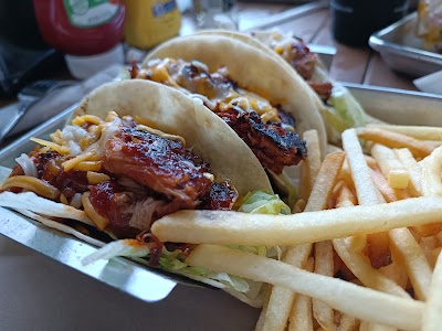 Legends Tavern & Grille - Pompano Beach photo 5