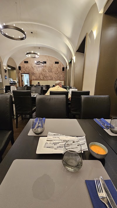 Alef Alef Kosher Restaurant photo 4