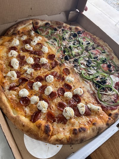 That Pizza Joint photo 4