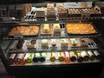 Living Green Cafe - Pompano photo 5