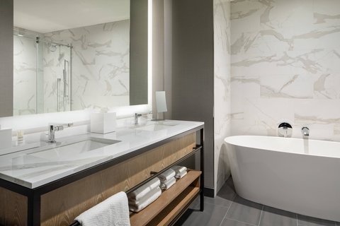 Marriott Dallas Uptown photo 4