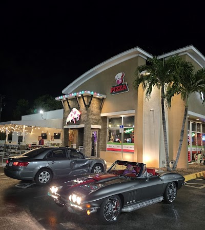 Red Tomato Pizza photo 4