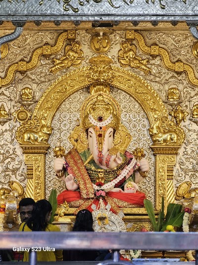 Shrimant Dagdusheth Halwai Ganpati Mandir photo 4