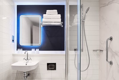 Strand Palace photo 4