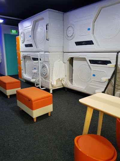 Galaxy Pods Capsule Hotel (Chinatown) photo 5
