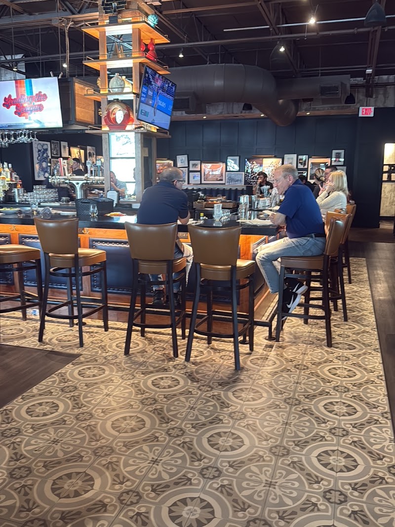 Burtons Grill & Bar photo 5