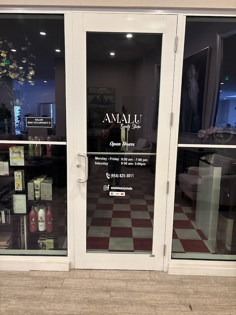 Amalu Beauty Studio By Amanda Barajas photo 5