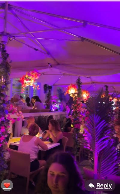 Icon Beach Cafe photo 4