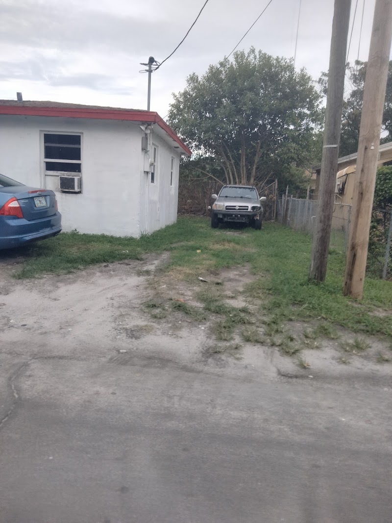 Adderly Rooms photo 5