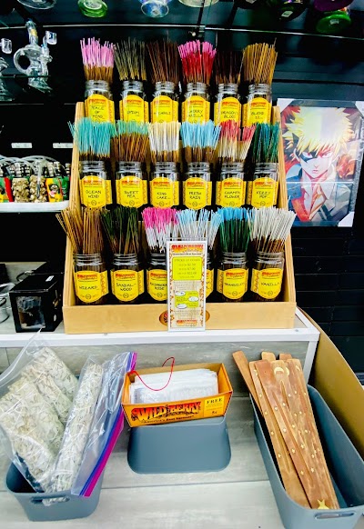 MJ Smoke & Vape Shop photo 4