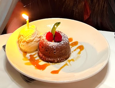 Morton's The Steakhouse photo 4