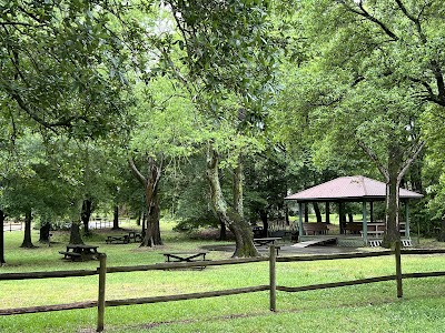 Old Waynesborough Park photo 4