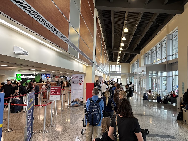 Budget Car Rental photo 4