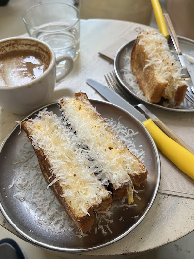 Pan y Pepinillos Café photo 5