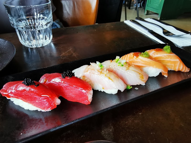 Naya Restaurant photo 4