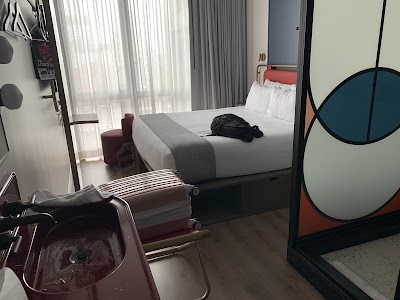 Moxy NYC Lower East Side photo 4