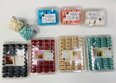 Plastic Shop photo 4