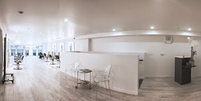 Salon Nine photo 4