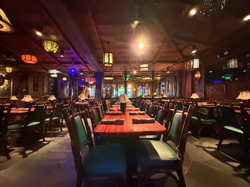 MAI-KAI Restaurant and Polynesian Show