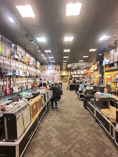 Guitar Center photo 5