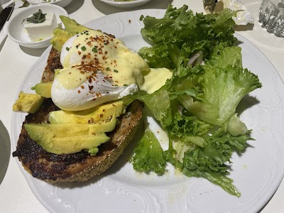 Benedict Modi'in photo 4