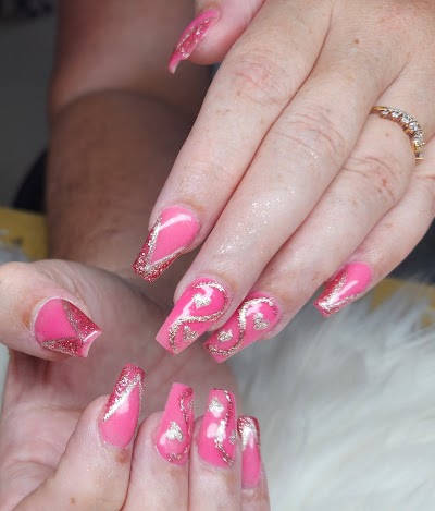 Apple Nails photo 5