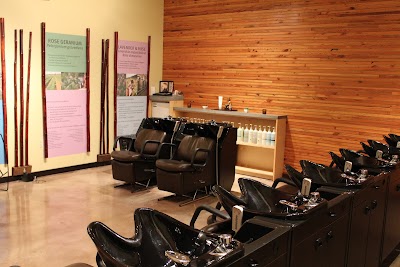 Pyure Salon-Coconut Creek photo 5