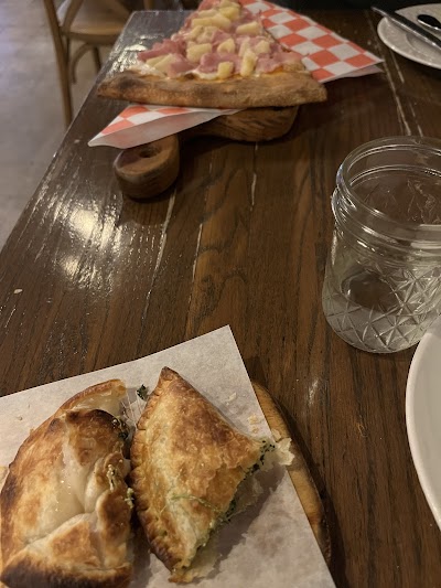 Tomato & Basil restaurant Italian and Argentinian photo 5