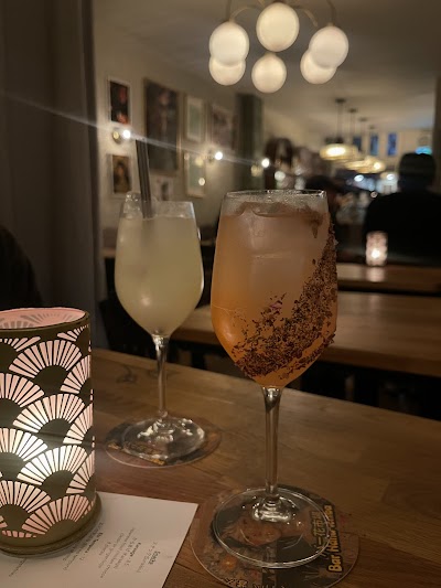 Bar Hana Ichiba Formerly Café Bloemenmarkt photo 4