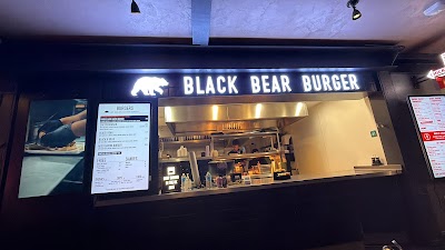 Black Bear Burger - Victoria photo 5
