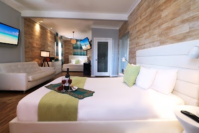 Chesterfield Hotel & Suites photo 4